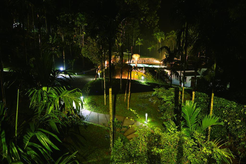 The Woods Resorts Wayanad Sultan Bathery Exterior foto