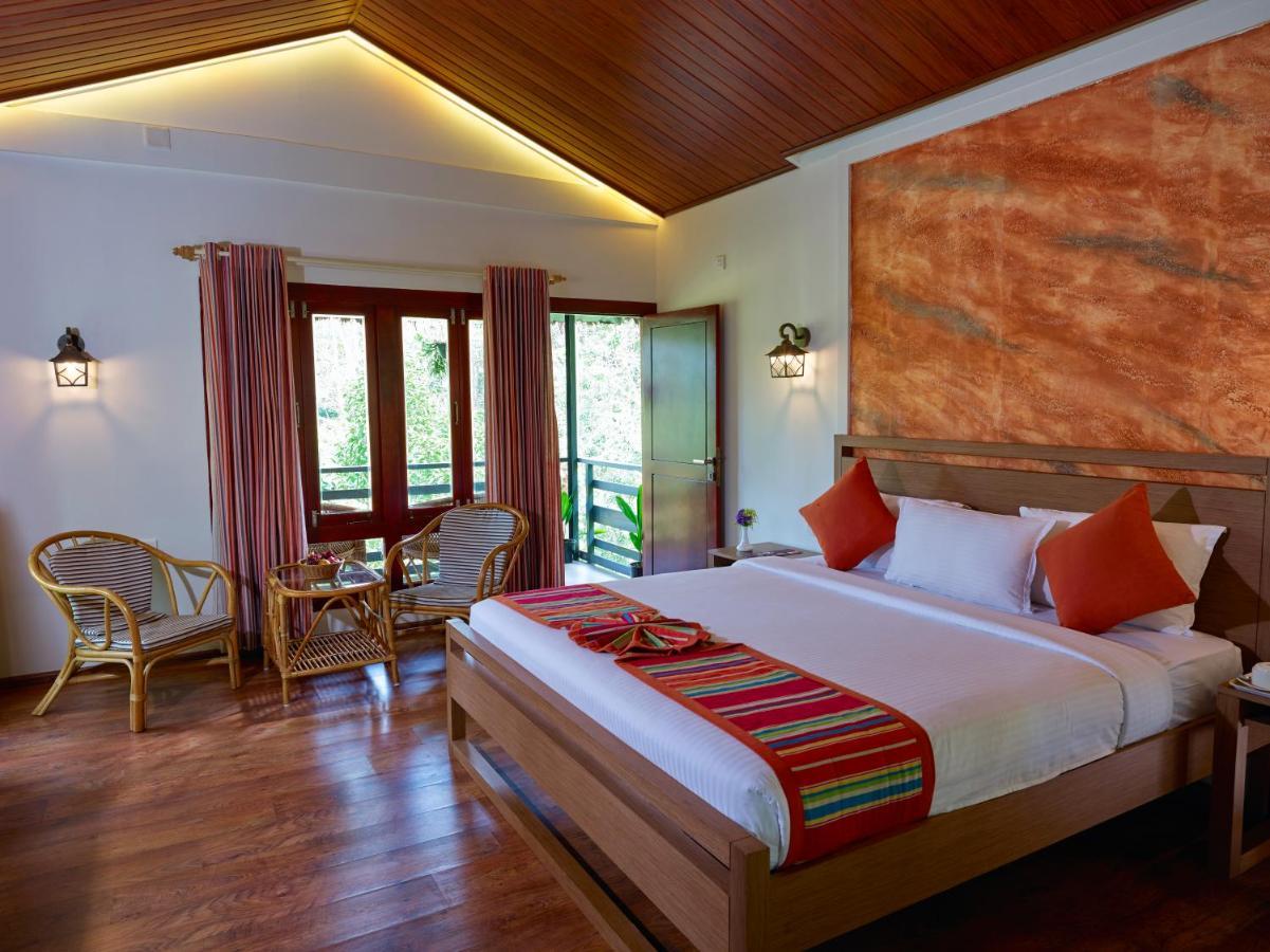 The Woods Resorts Wayanad Sultan Bathery Exterior foto