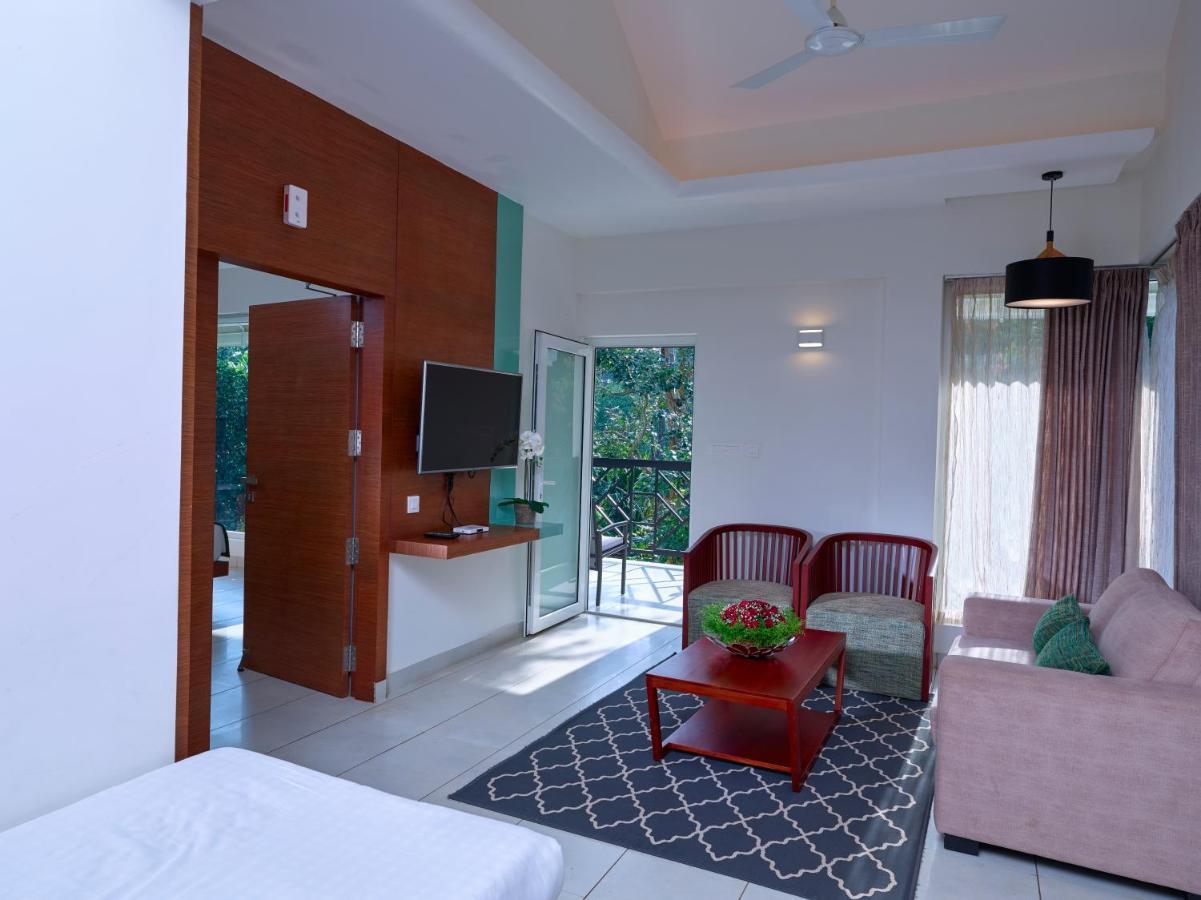 The Woods Resorts Wayanad Sultan Bathery Exterior foto
