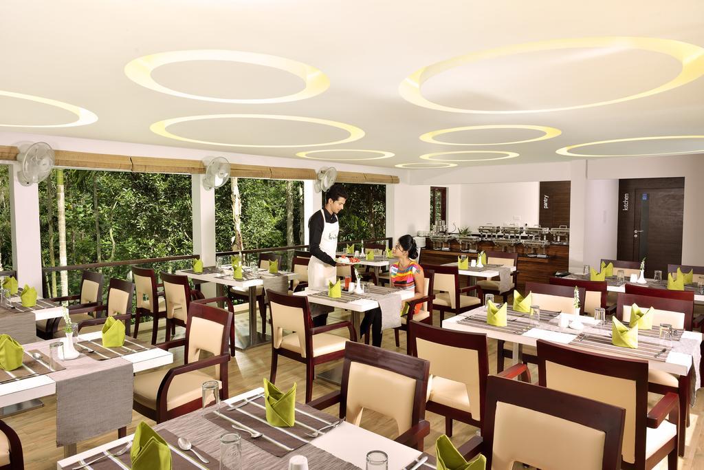 The Woods Resorts Wayanad Sultan Bathery Exterior foto