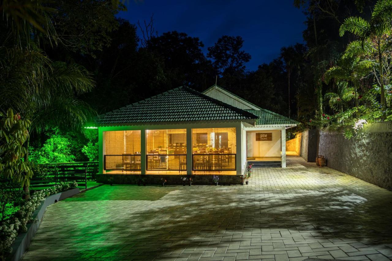 The Woods Resorts Wayanad Sultan Bathery Exterior foto